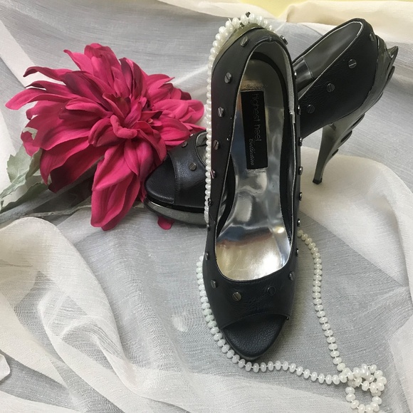 Highest Hill Collection - Picture 2 of 6